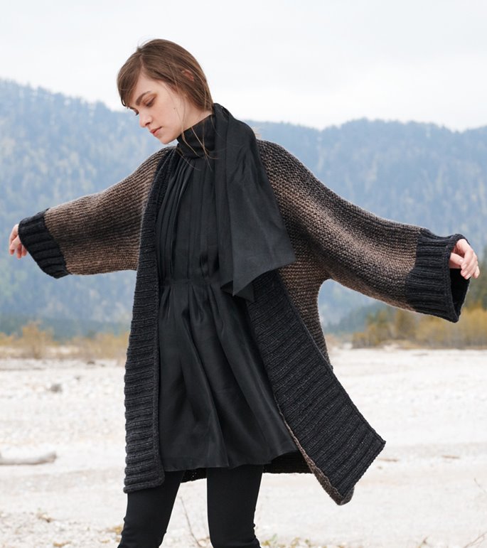 Lana Grossa KORTE MANTEL Alta Moda Cashmere 16 Sfumato/Alta Moda Cashmere 16