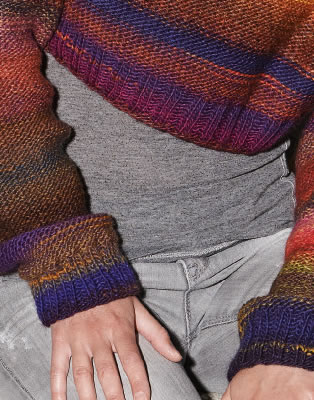 Lana Grossa KORTE TRUI MET RAGLAN IN AVERECHTE TRICOTSTEEK Cinque Multi