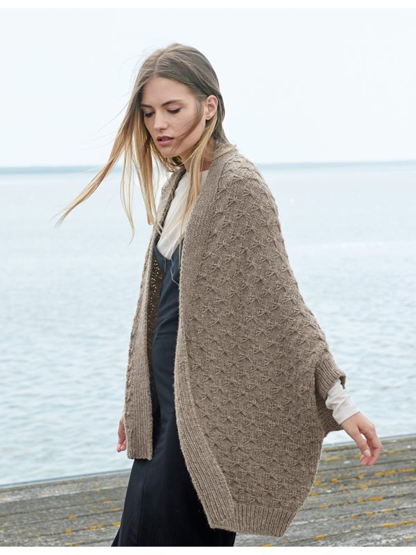 Lana Grossa CAPE-VEST IN VLINDERPATROON