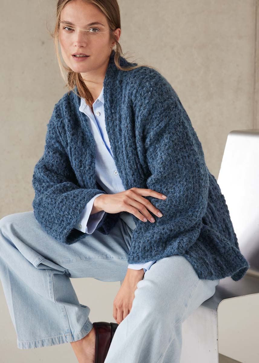 GEHAAKT VEST Alpaca Air II van Lana Grossa