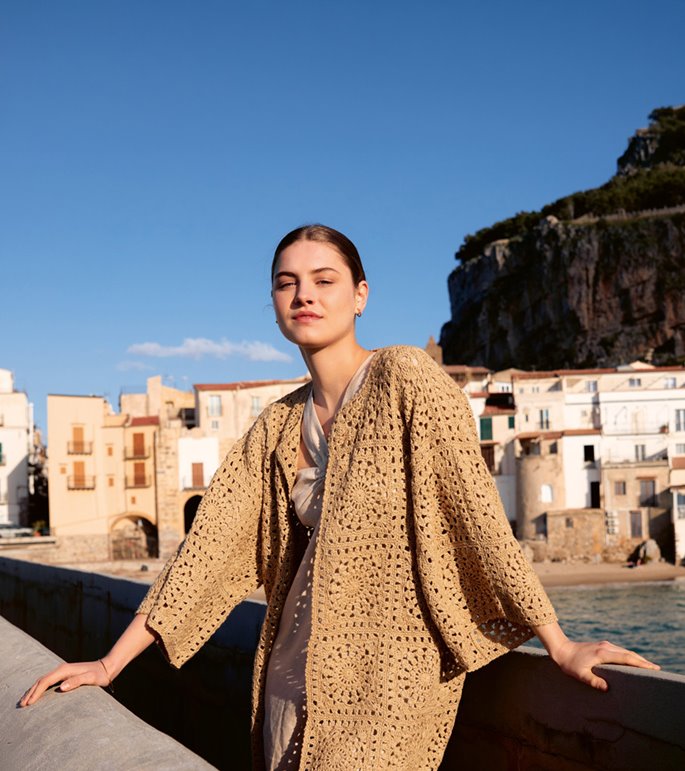 Lana Grossa VEST Diversa