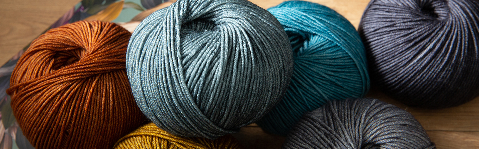 HOOGWAARDIG & CREATIEF BREIDESIGN Brei-/haakpakketten<br>